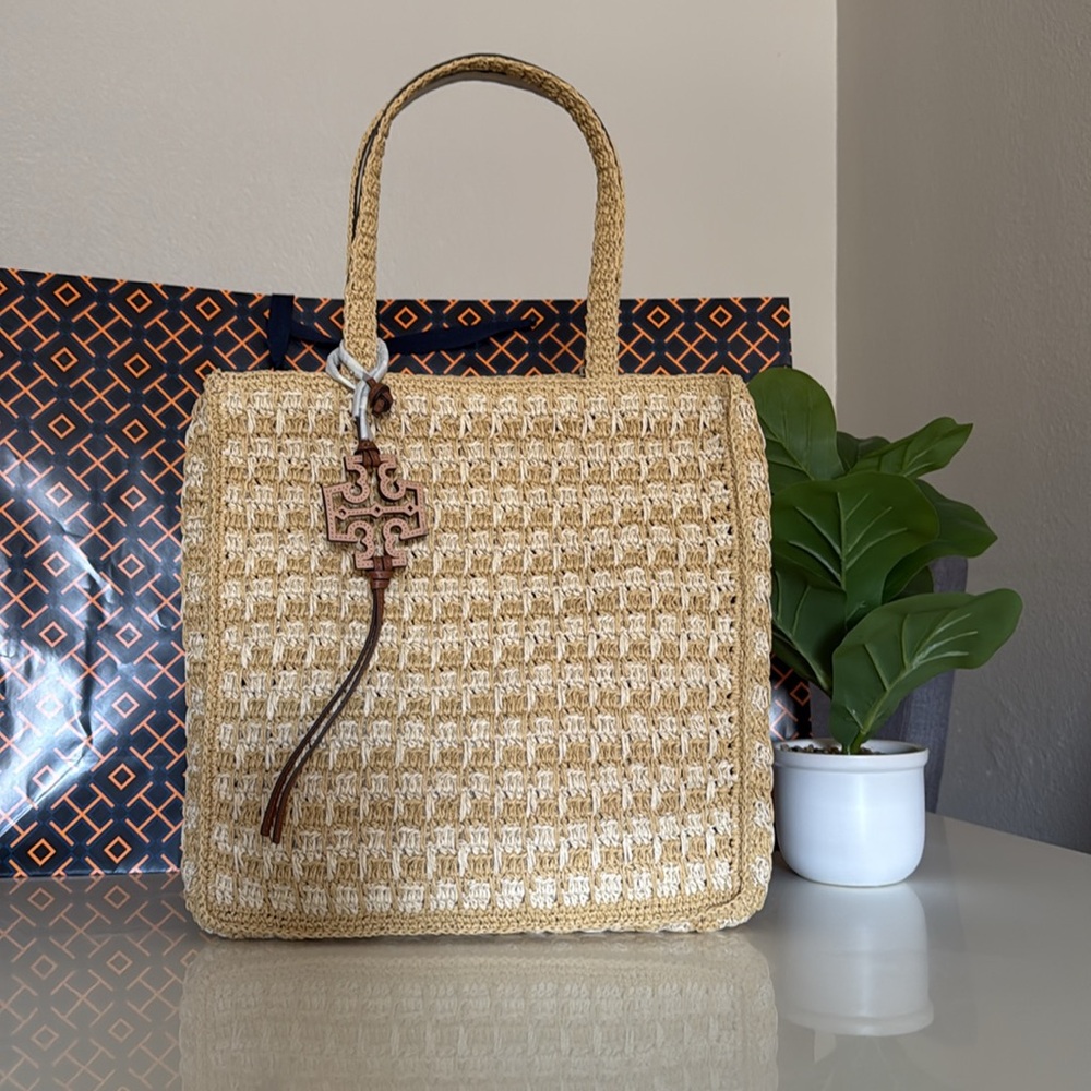 NWT , Tory Burch iced latte / pound cake straw Tote bag - Picture 3 of 12